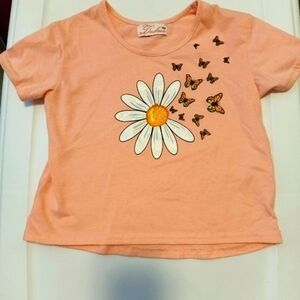 Duchess's Peach Super Soft Daisy & Monarch Butterfly Top